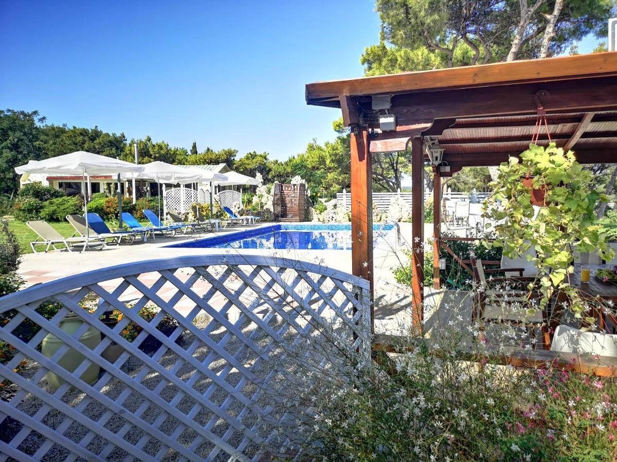 Louis Luxury Villa By Living In Blue Koskinou (Rhodes) Exterior foto